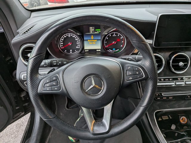 Certified 2019 Mercedes-Benz GLC 350e 4MATIC image 7