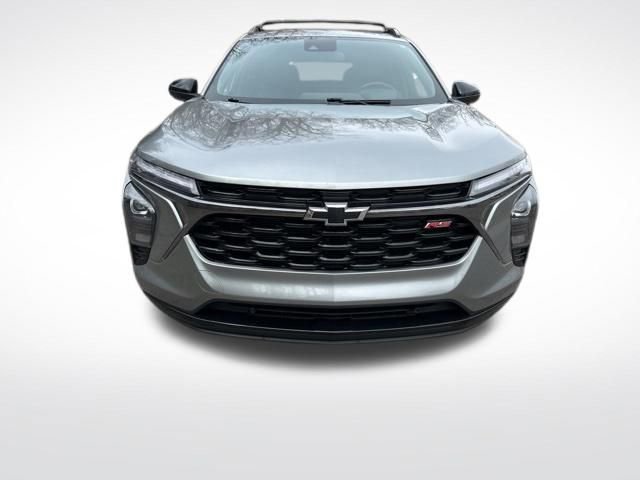 Used 2024 Chevrolet Trax RS w/ Driver Confidence Package image 8