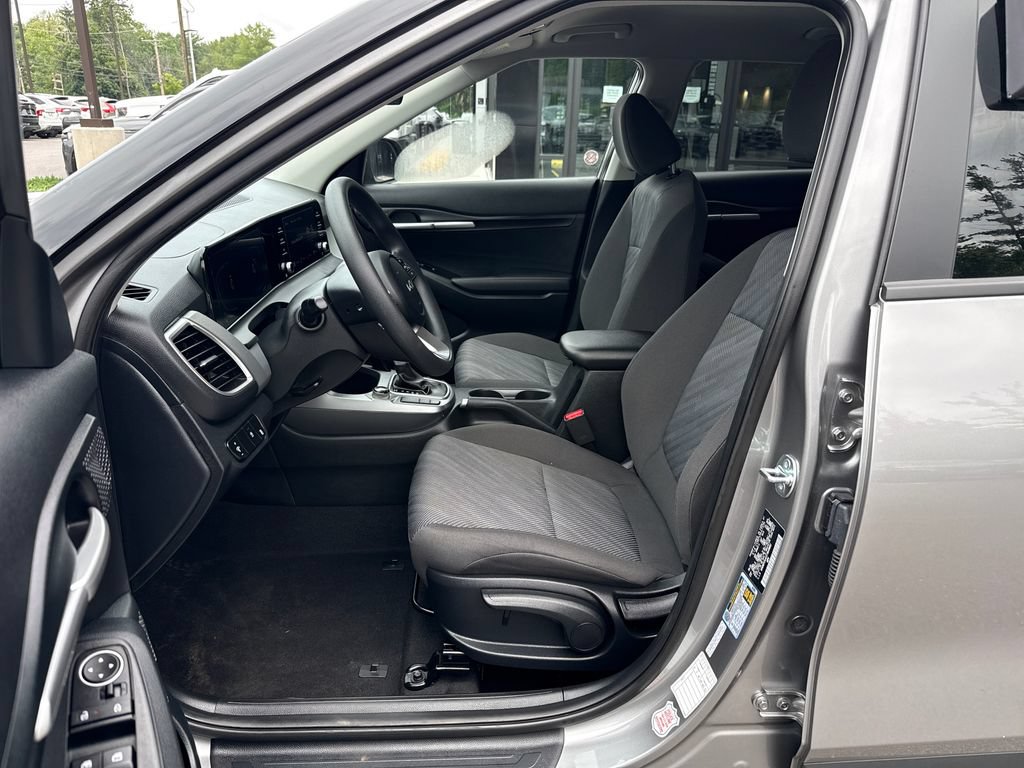 Used 2026 Kia Seltos LX FWD image 22