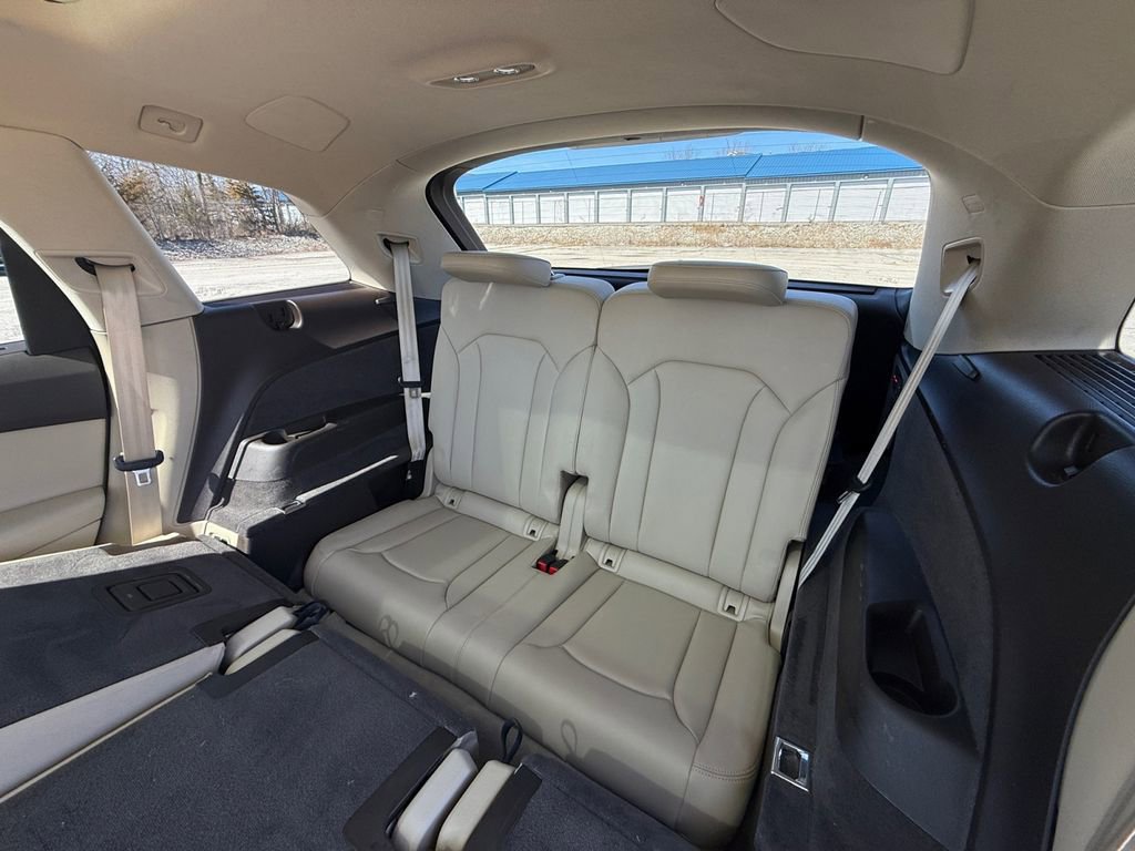 Used 2019 Audi Q7 2.0T Premium Plus image 25