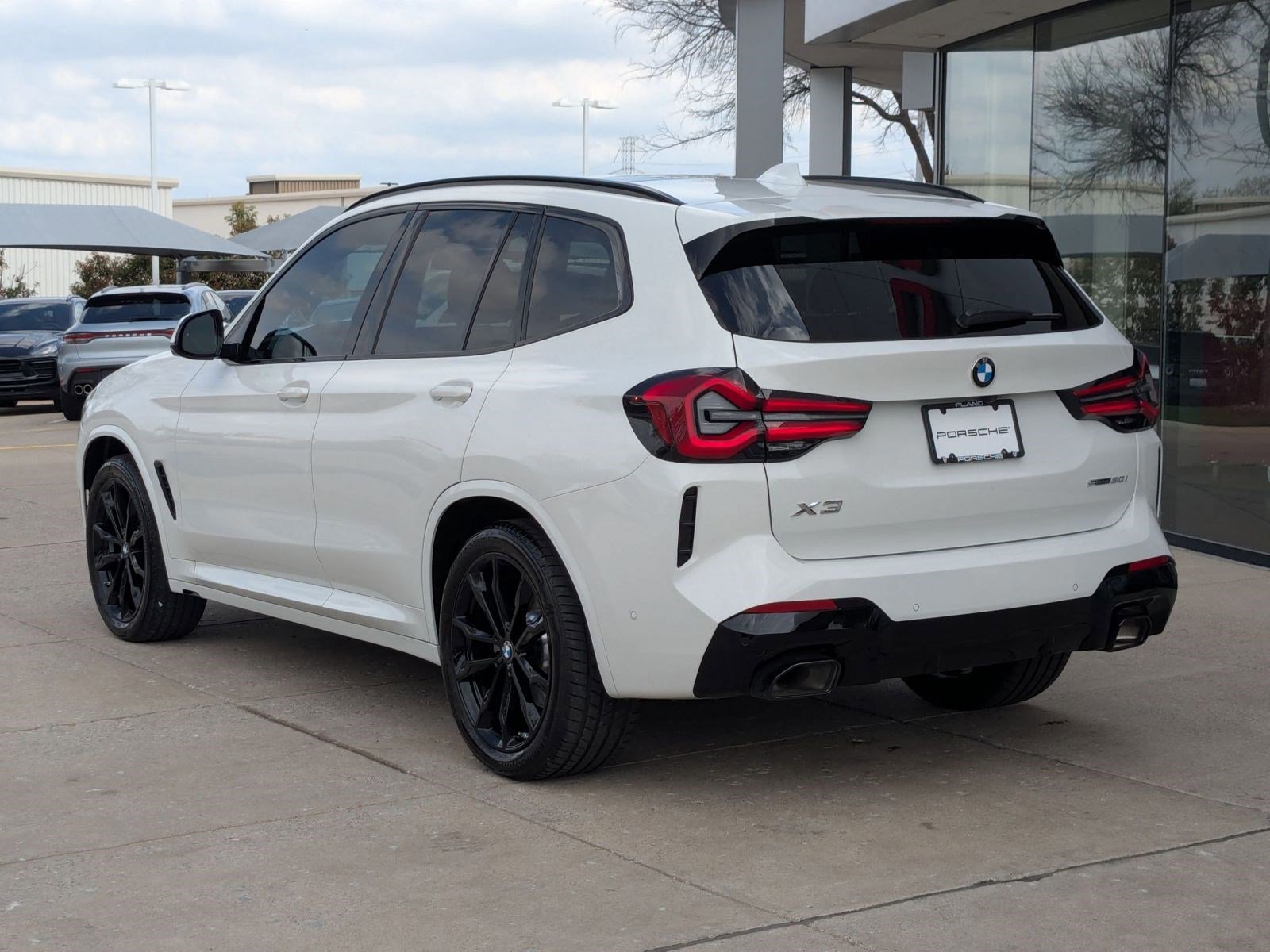 Used 2024 BMW X3 sDrive30i w/ M Sport Package image 3