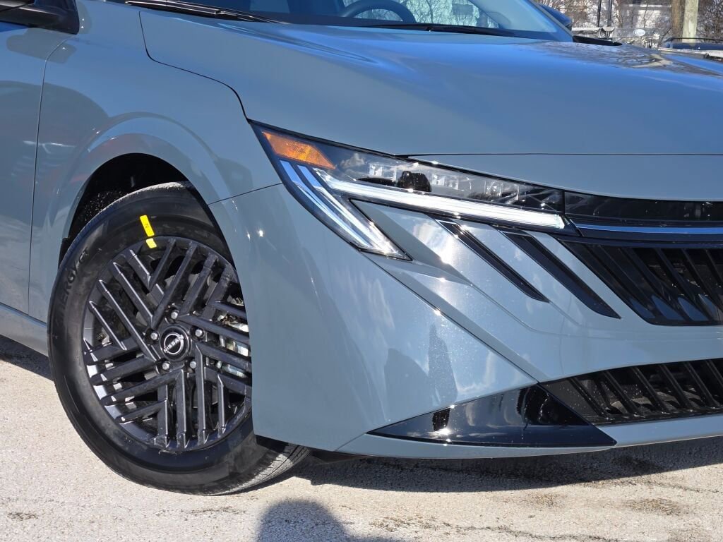 New 2026 Nissan Sentra SV w/ Floor Mat Package FWD image 3