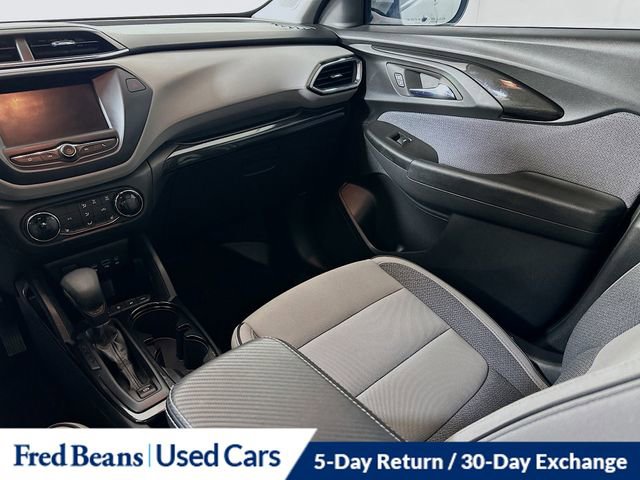 Used 2022 Chevrolet TrailBlazer LT AWD/4WD image 24