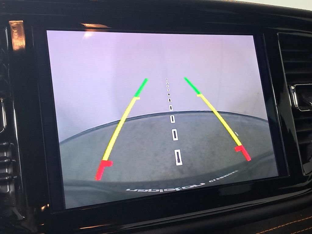 Used 2023 Dodge Durango R/T w/ Hemi Orange Plus Package image 21