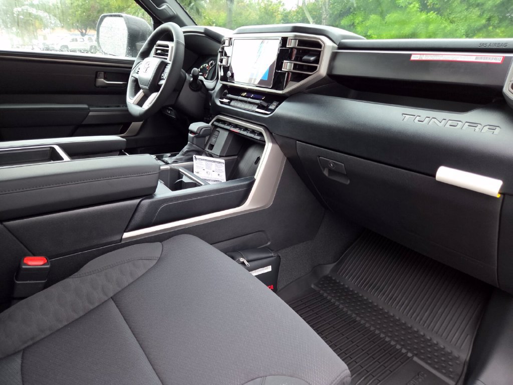 New 2026 Toyota Tundra SR5 AWD/4WD image 13