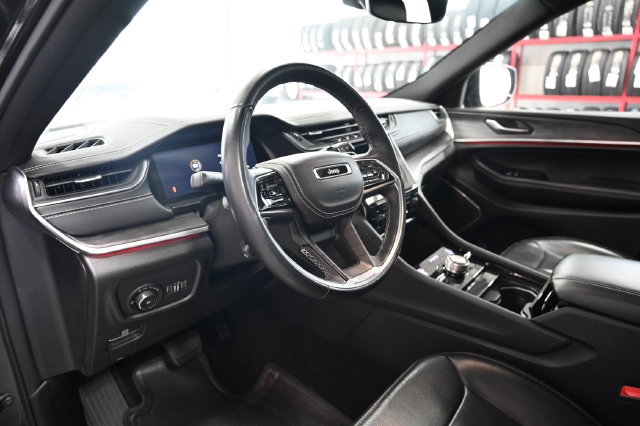 Used 2022 Jeep Grand Cherokee L Overland AWD/4WD image 26