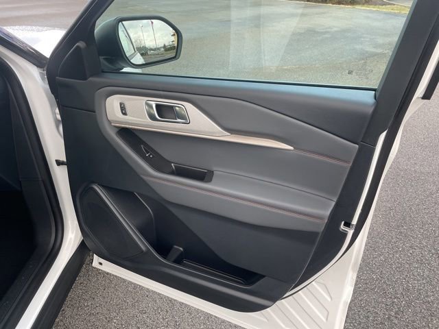 New 2026 Ford Explorer Active image 46