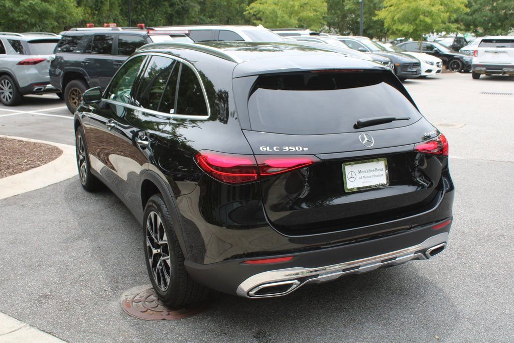 Used 2025 Mercedes-Benz GLC 350e image 12