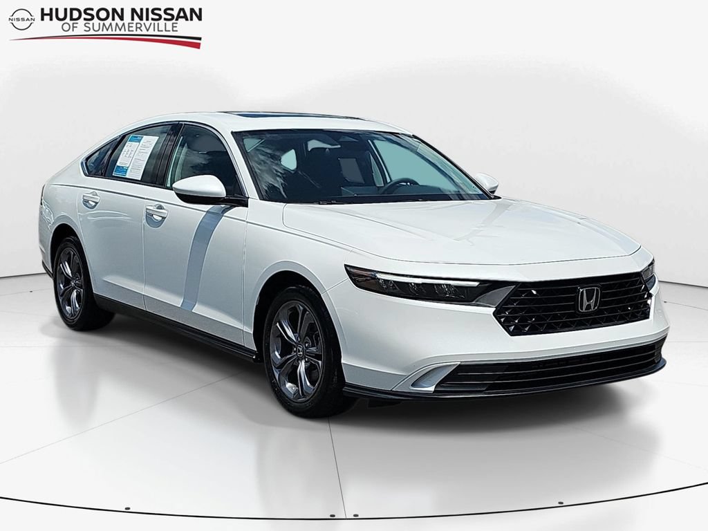 Used 2024 Honda Accord EX image 1