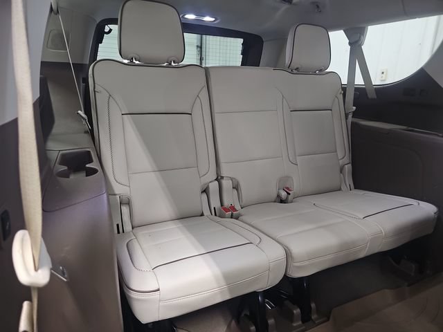 Used 2023 GMC Yukon XL Denali AWD/4WD image 34