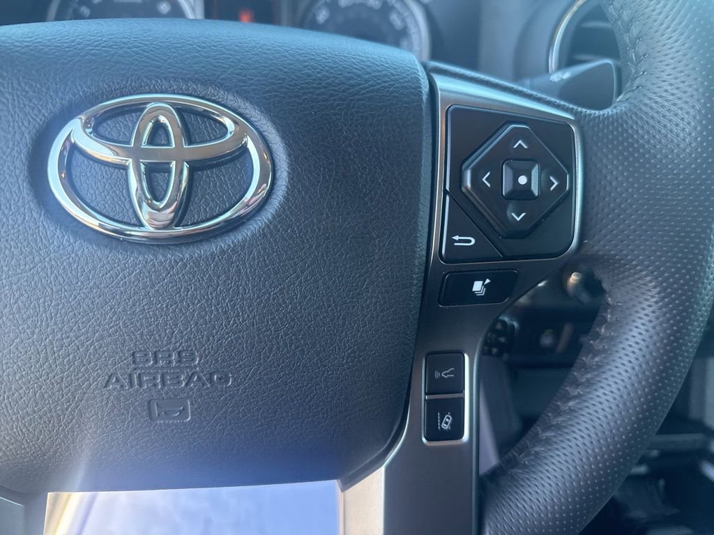 Used 2023 Toyota Tacoma SR5 w/ Technology Package AWD/4WD image 30