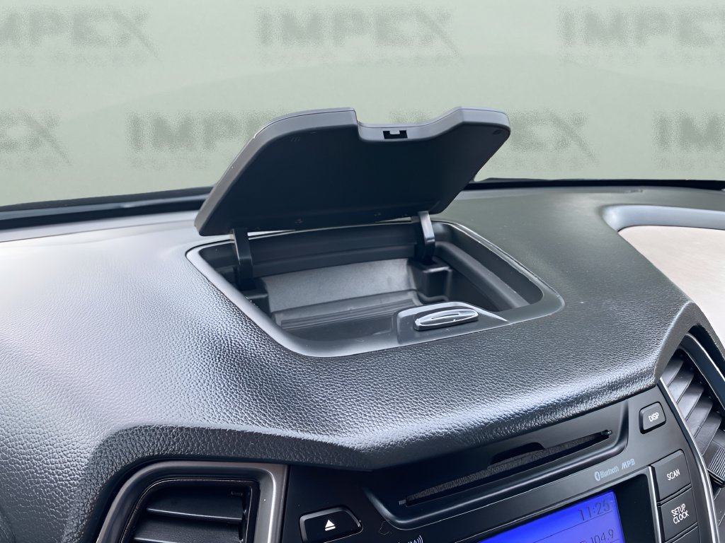 Used 2015 Hyundai Santa Fe Sport FWD image 25