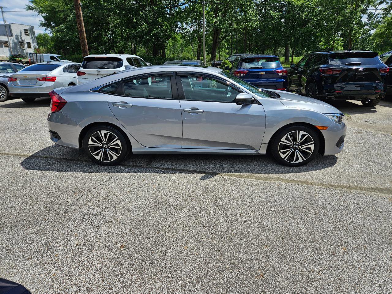 Used 2018 Honda Civic EX-T image 5