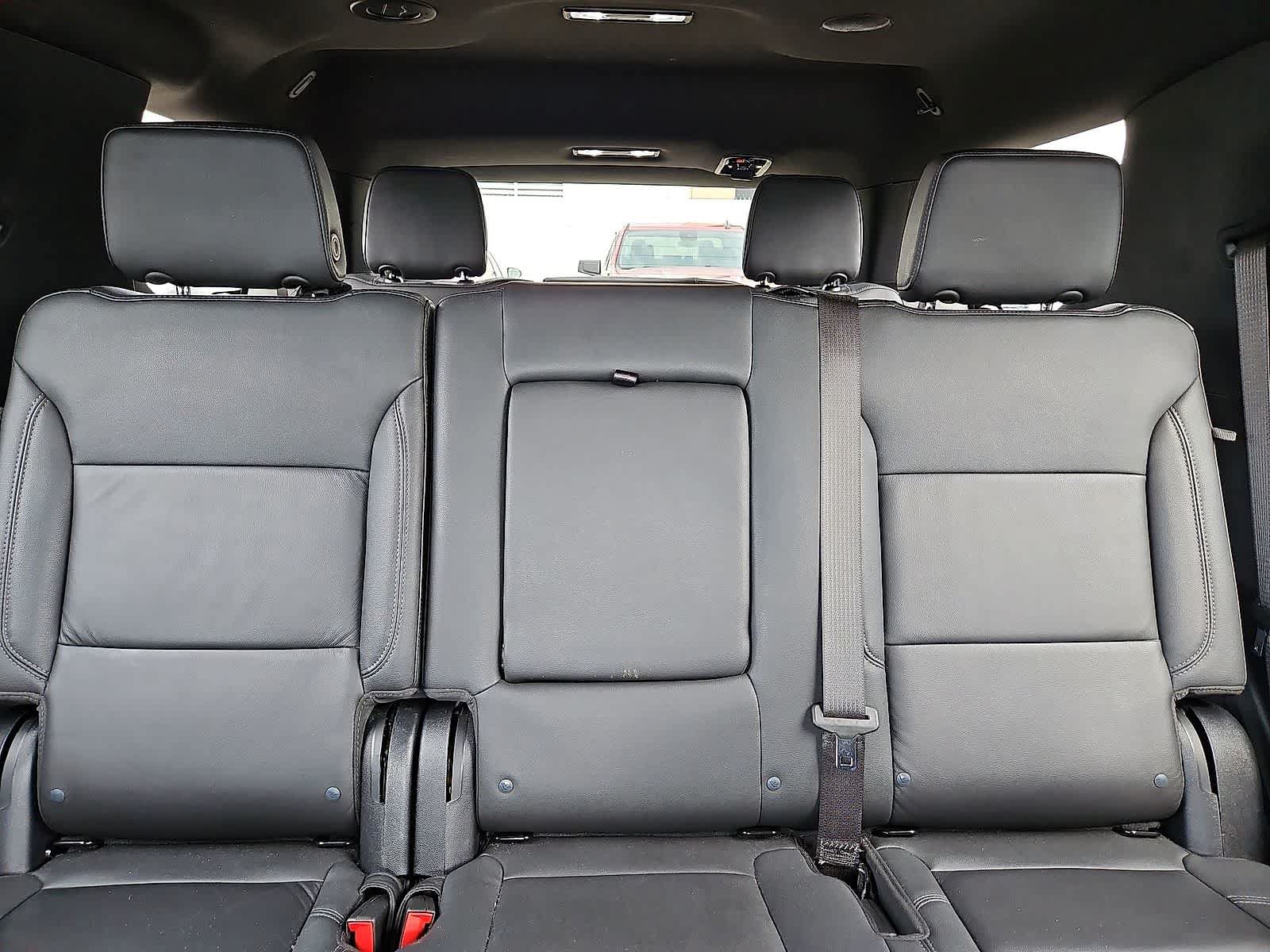 Used 2025 Chevrolet Tahoe LT AWD/4WD image 14