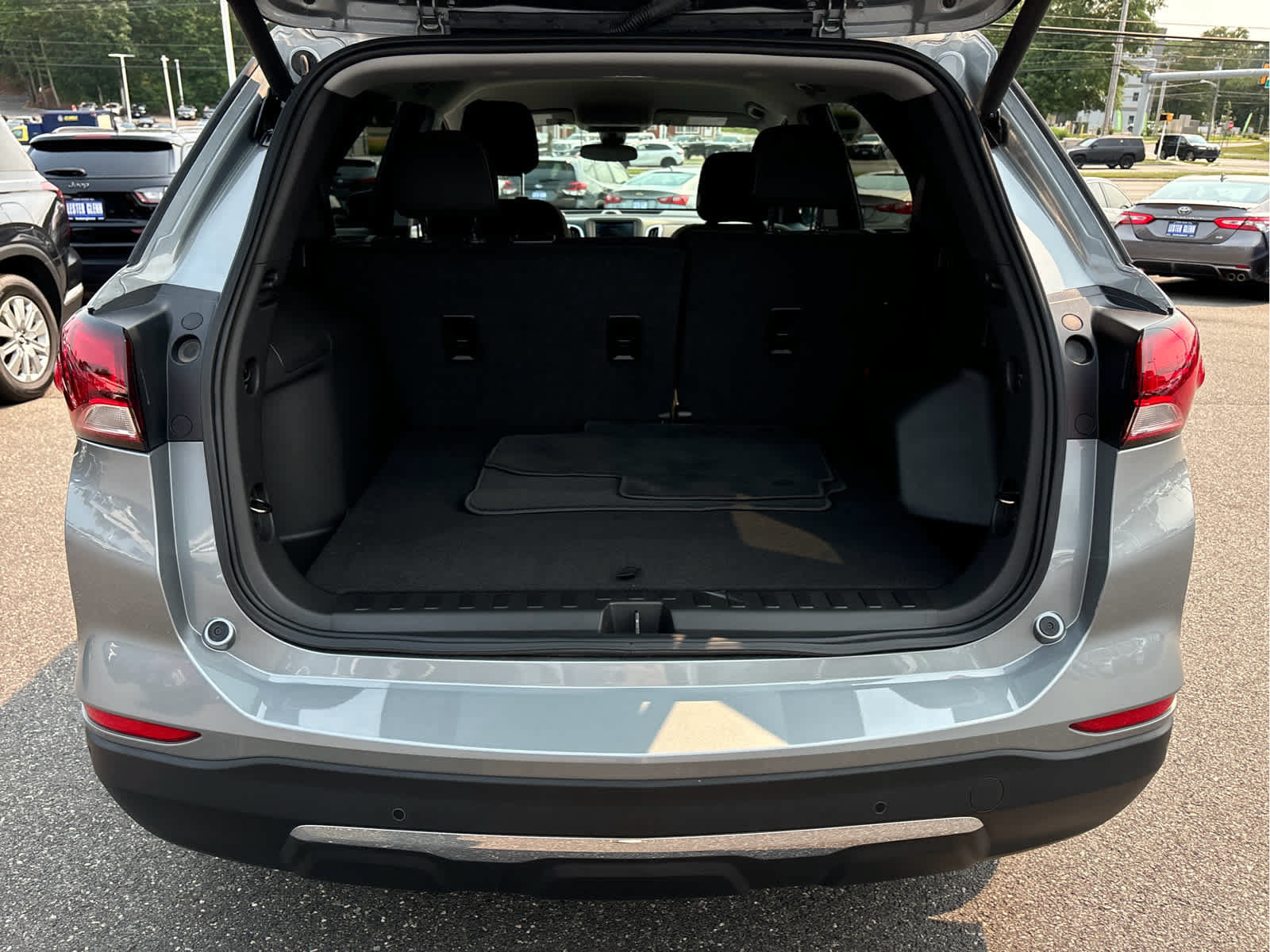 Certified 2023 Chevrolet Equinox LT AWD/4WD image 26
