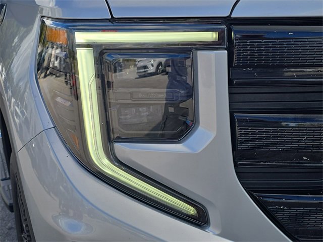 Certified 2022 GMC Sierra 1500 Elevation w/ LPO, Elevation Black Package image 11