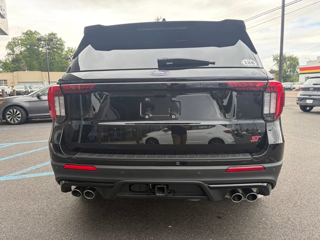 Used 2026 Ford Explorer ST w/ Sun And Sound Package AWD/4WD image 5
