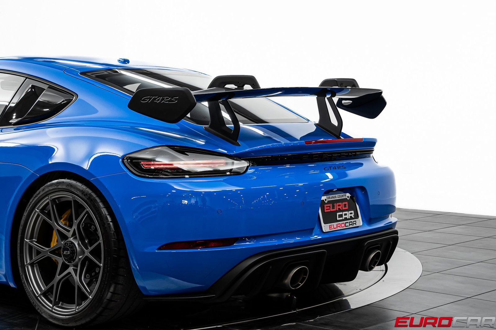 Used 2023 Porsche 718 Cayman GT4 RS RWD image 22