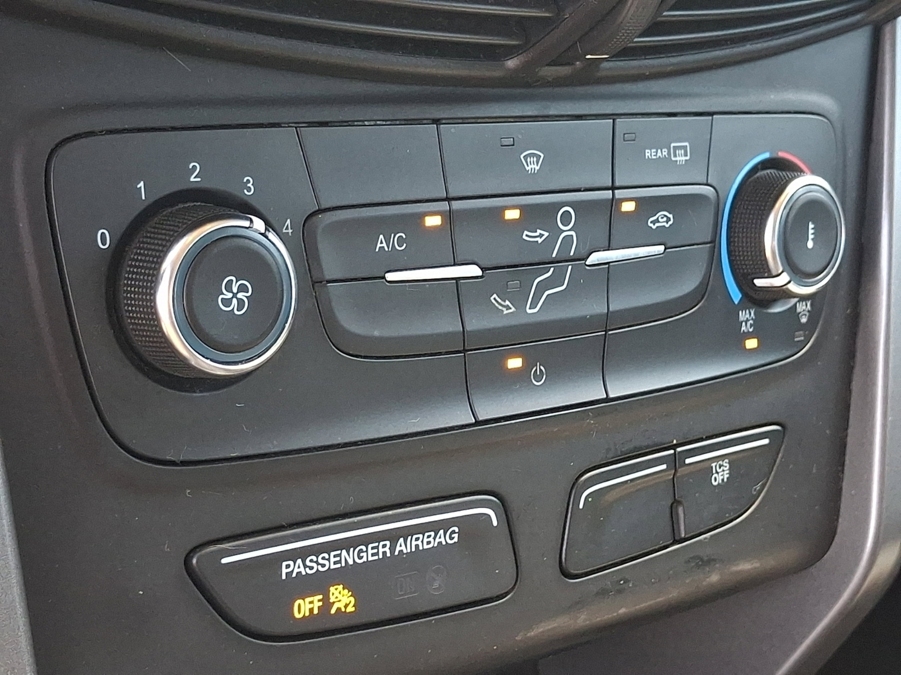 Used 2017 Ford Escape S FWD image 14