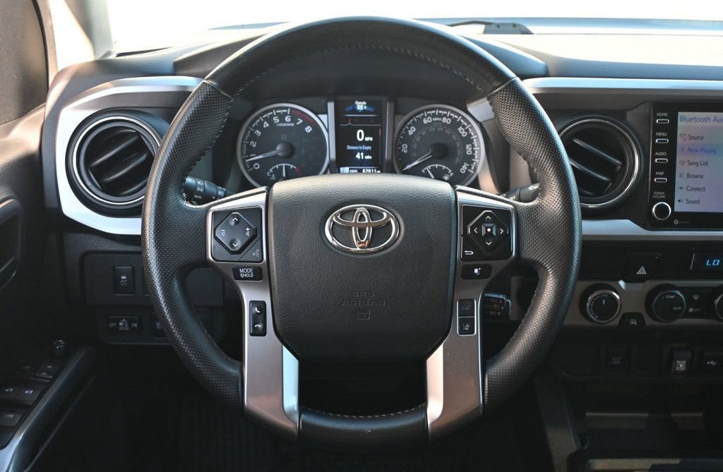 Used 2023 Toyota Tacoma SR5 AWD/4WD image 10