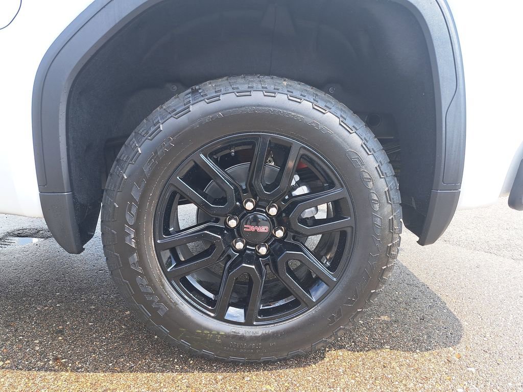 New 2026 GMC Sierra 1500 Elevation image 32
