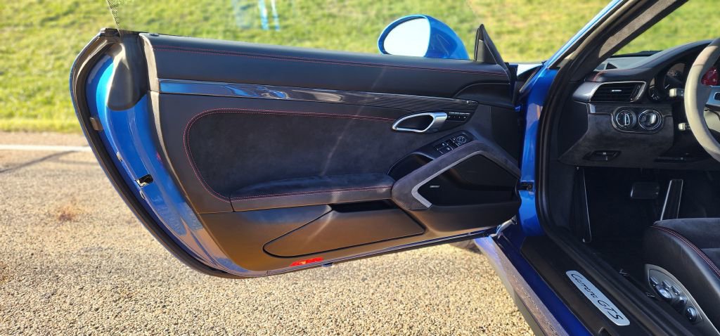 Used 2016 Porsche 911 Carrera GTS image 23