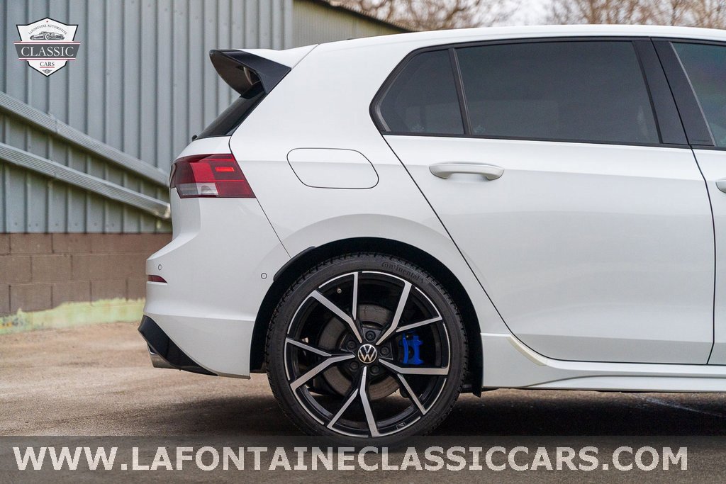 Used 2022 Volkswagen Golf R image 45