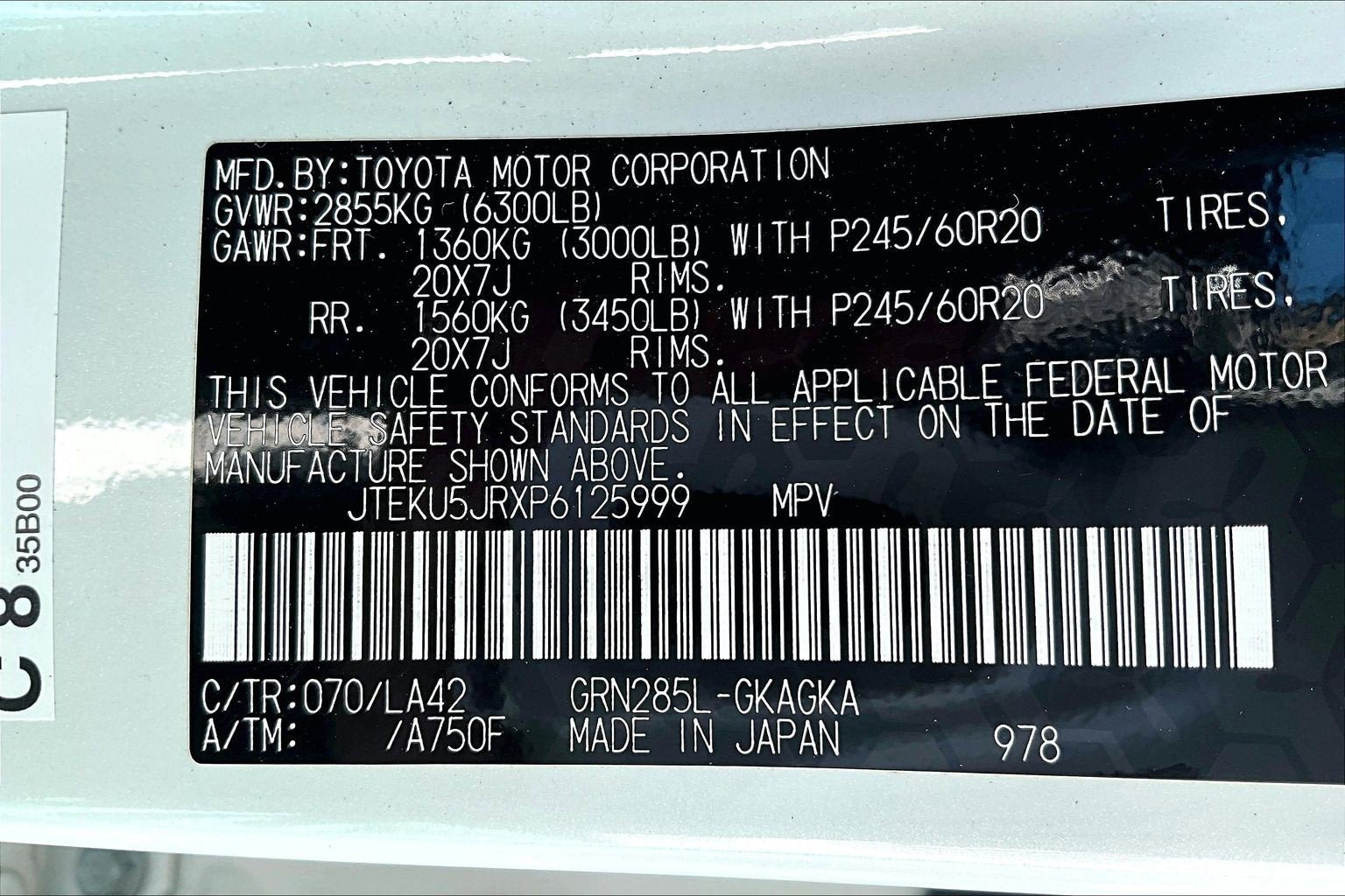 Used 2023 Toyota 4Runner Limited AWD/4WD image 31