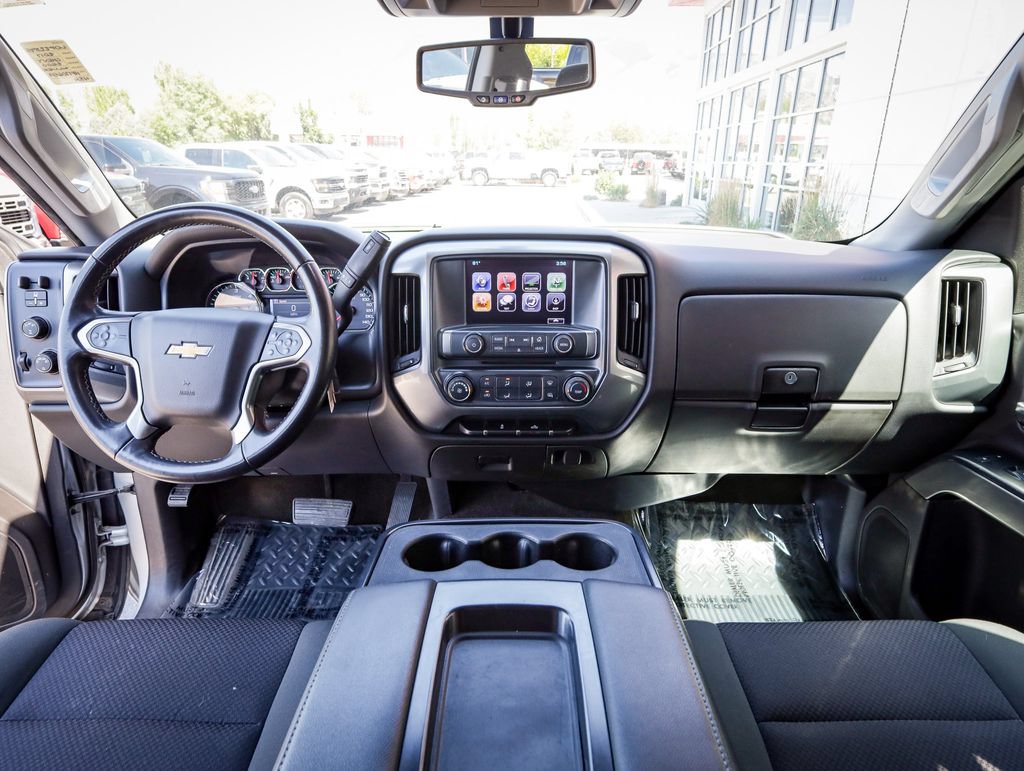 Used 2017 Chevrolet Silverado 2500 LT AWD/4WD image 17
