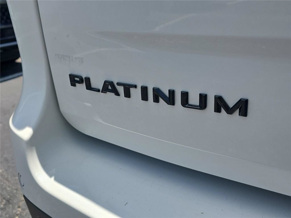Used 2025 Ford Expedition Max Platinum w/ Stealth Performance Package AWD/4WD image 7