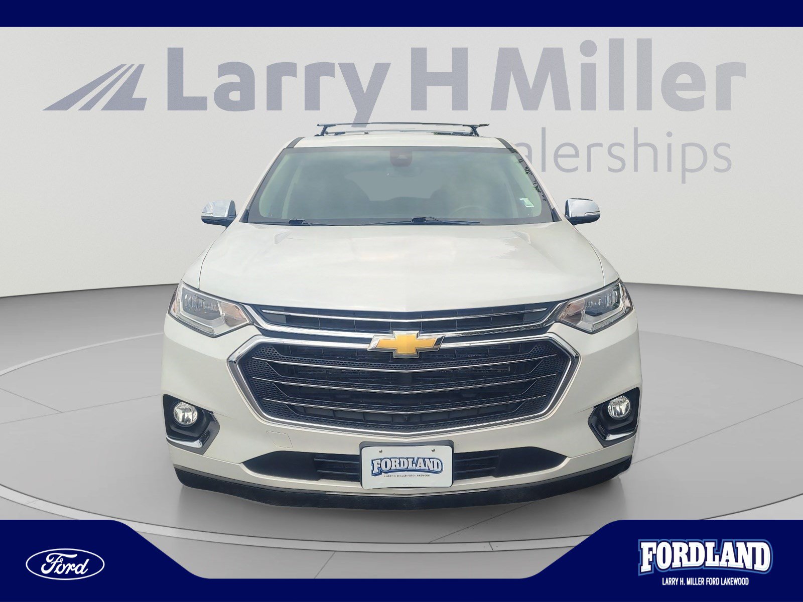 Used 2019 Chevrolet Traverse Premier w/ LPO, Floor Liner Package AWD/4WD image 8