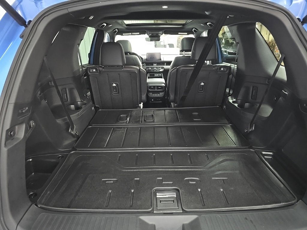 Used 2023 Honda Pilot TrailSport image 12