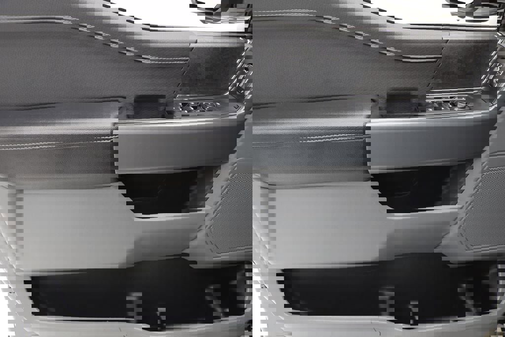 Used 2024 Ford F150 XLT w/ Equipment Group 302A MID image 20