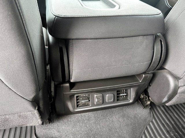 Certified 2021 Chevrolet Silverado 1500 RST AWD/4WD image 16