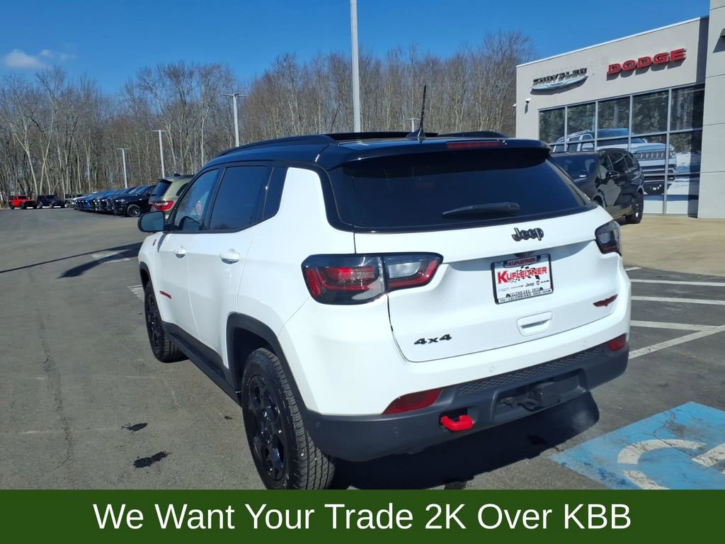 Used 2023 Jeep Compass Trailhawk w/ Trailhawk Elite Group AWD/4WD image 7