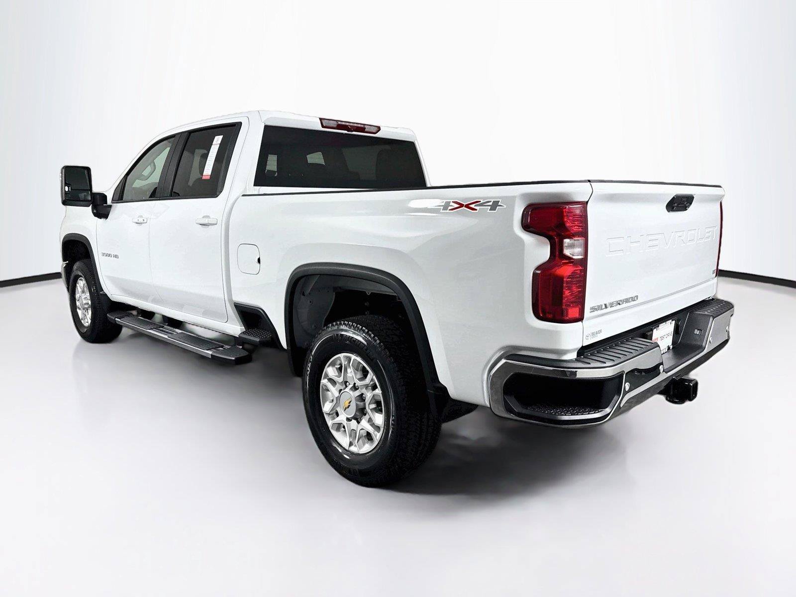 Used 2025 Chevrolet Silverado 3500 LT w/ Safety Package AWD/4WD image 13