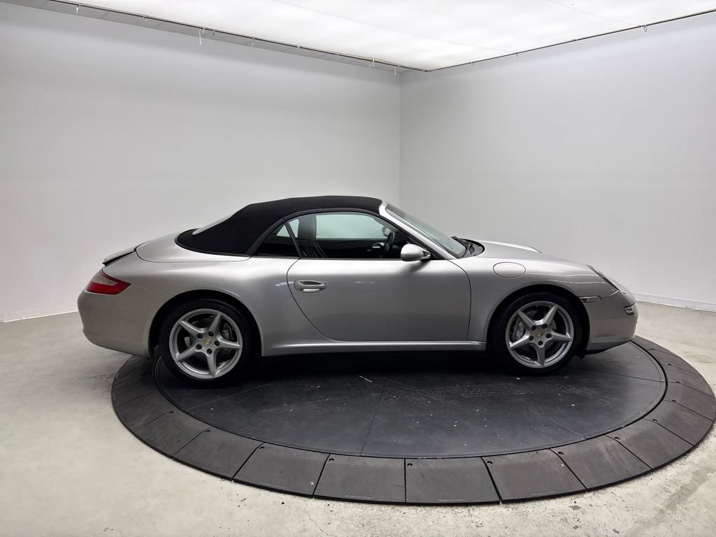 Used 2006 Porsche 911 Carrera 4 AWD/4WD image 8