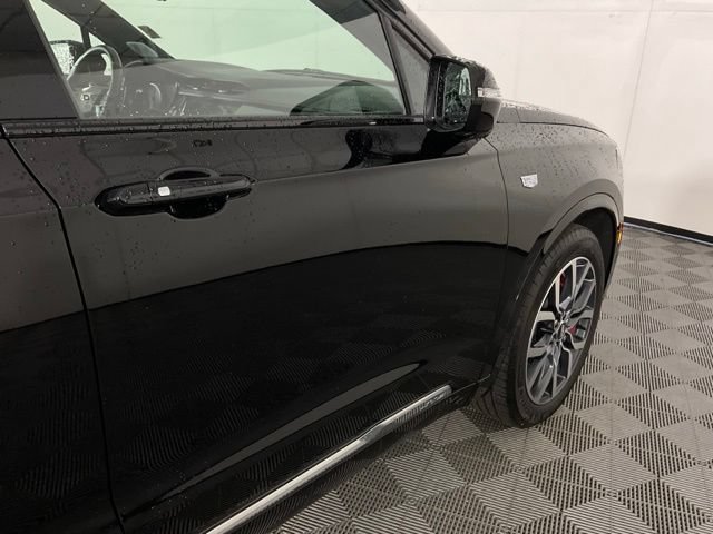 Certified 2025 Cadillac XT6 Sport w/ Technology Package AWD/4WD image 6