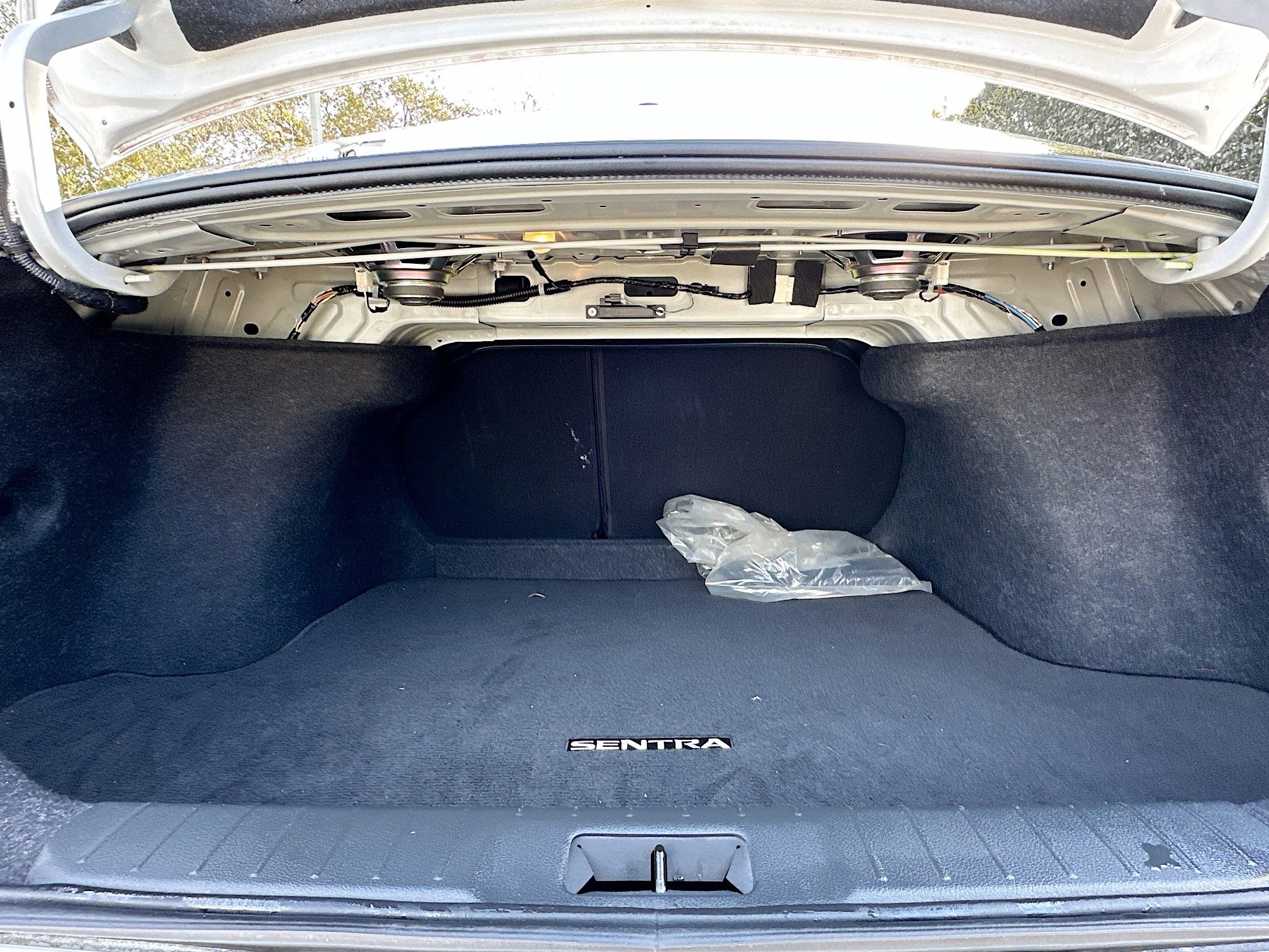 Used 2022 Nissan Sentra SR image 23