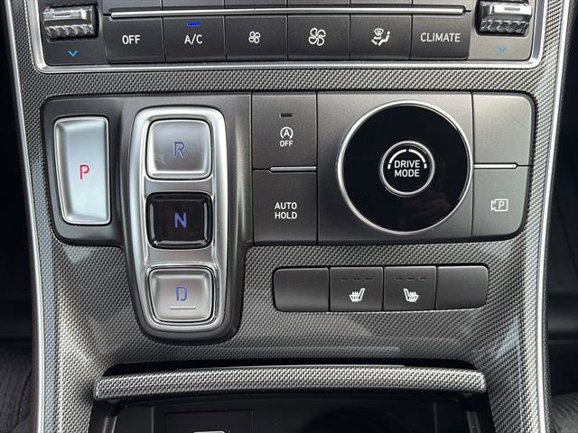 Used 2023 Hyundai Santa Fe SEL image 25