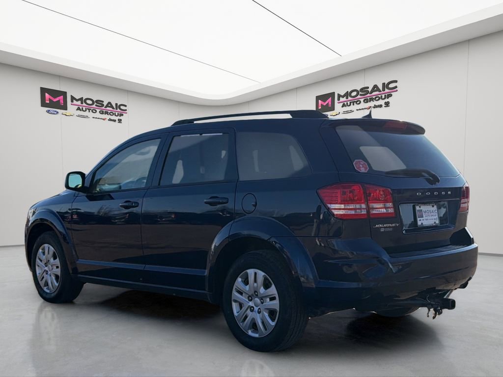 Used 2020 Dodge Journey SE w/ SE Popular Equipment Group image 5