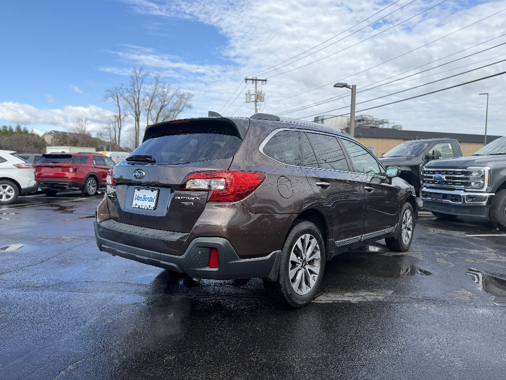 Used 2019 Subaru Outback 3.6R Touring image 8