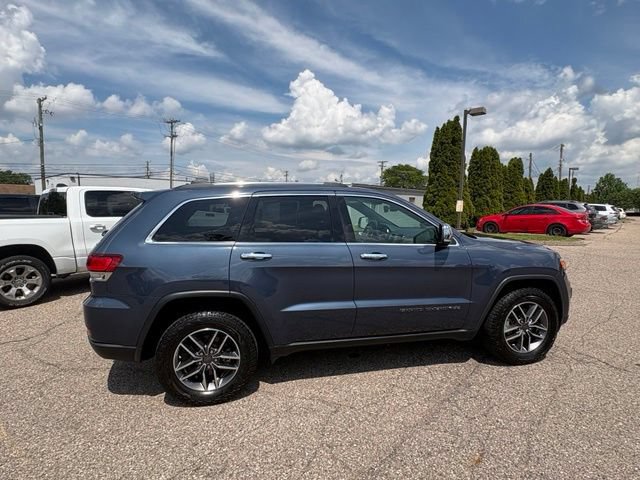 Used 2020 Jeep Grand Cherokee Limited w/ Trailer Tow Group IV AWD/4WD image 6