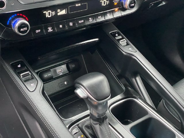 Used 2022 Kia Telluride EX w/ EX Premium Package AWD/4WD image 18