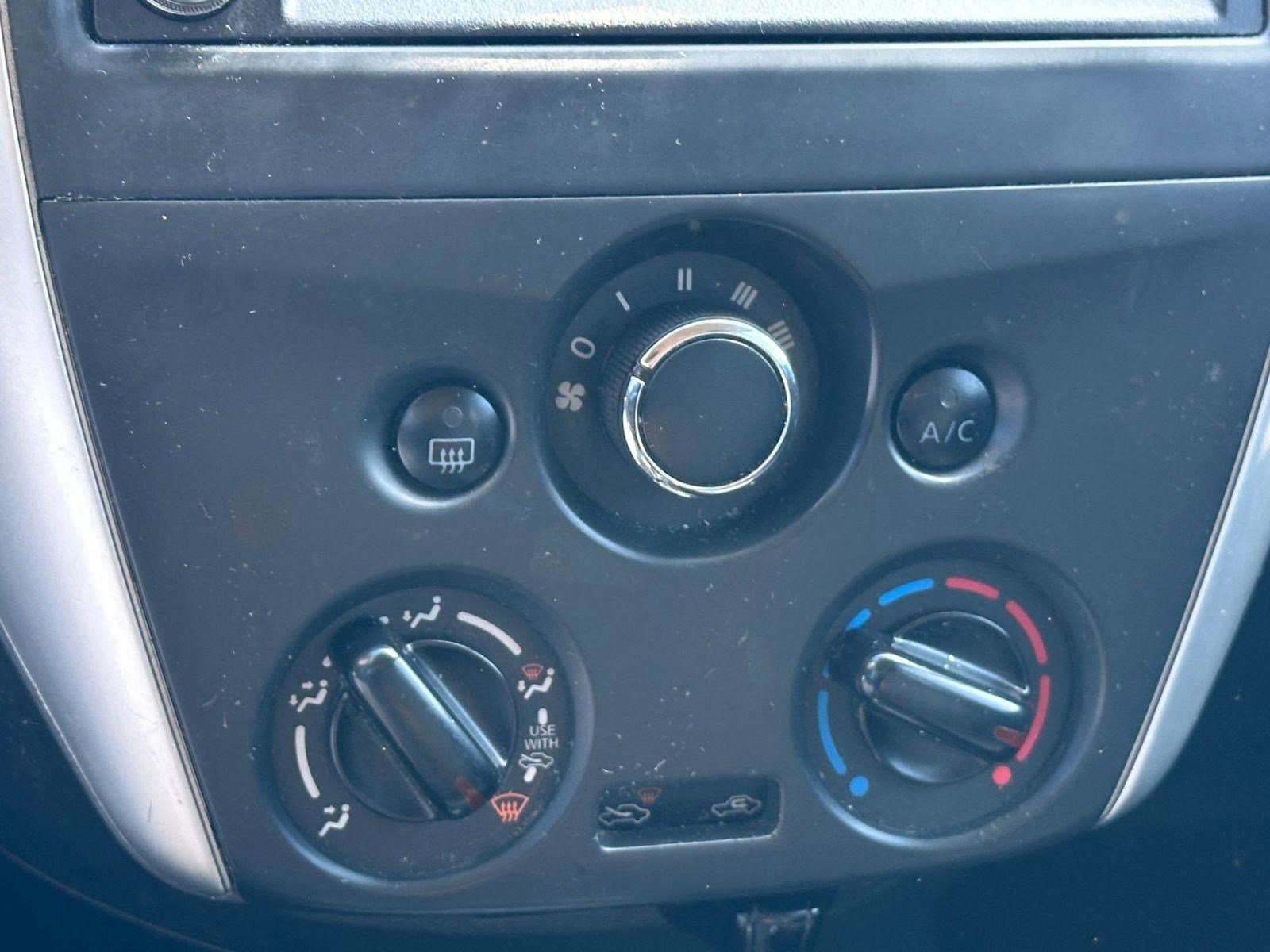 Used 2019 Nissan Versa SV image 17