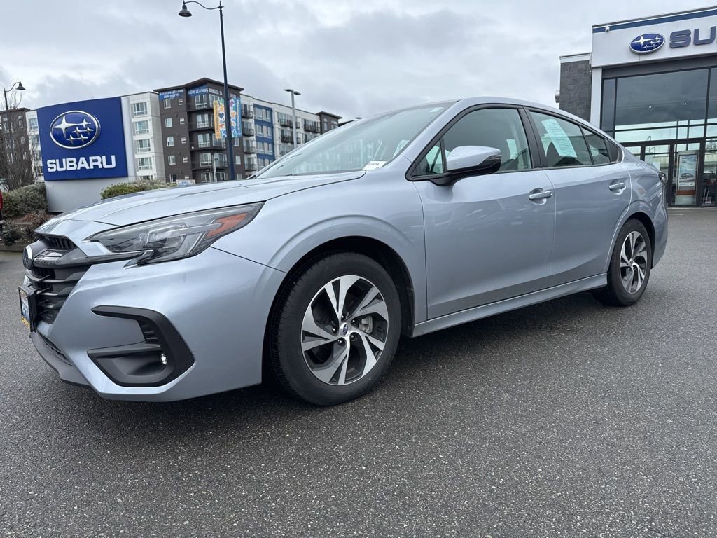 Used 2024 Subaru Legacy Premium image 3