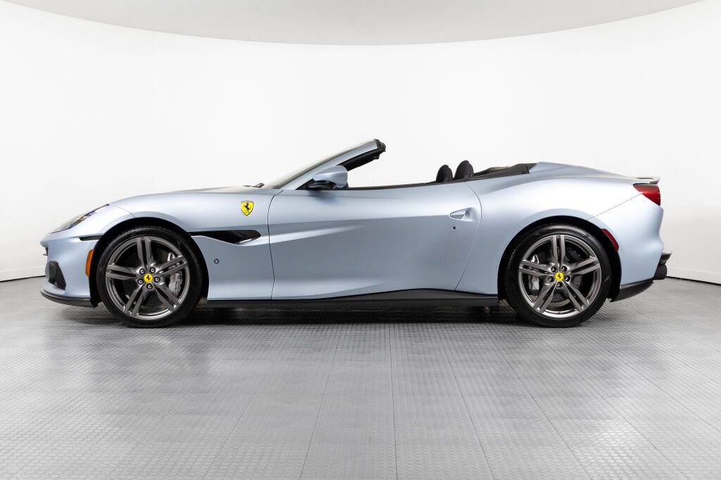 Certified 2023 Ferrari Portofino M RWD image 3