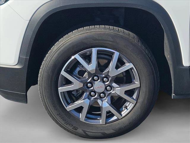 Used 2023 GMC Acadia SLT image 9