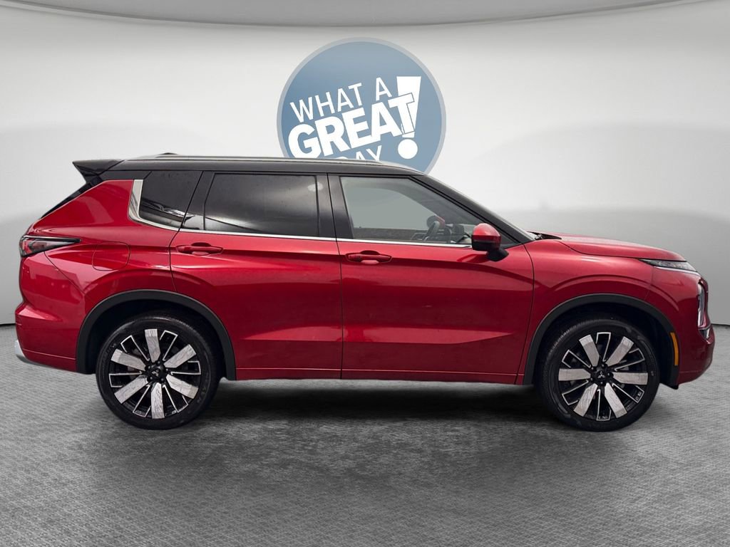 New 2026 Mitsubishi Outlander SEL AWD/4WD image 2