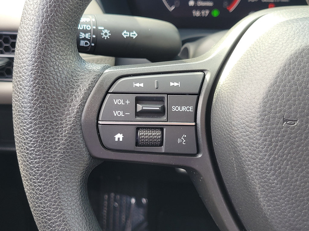 Used 2025 Honda HR-V LX image 23